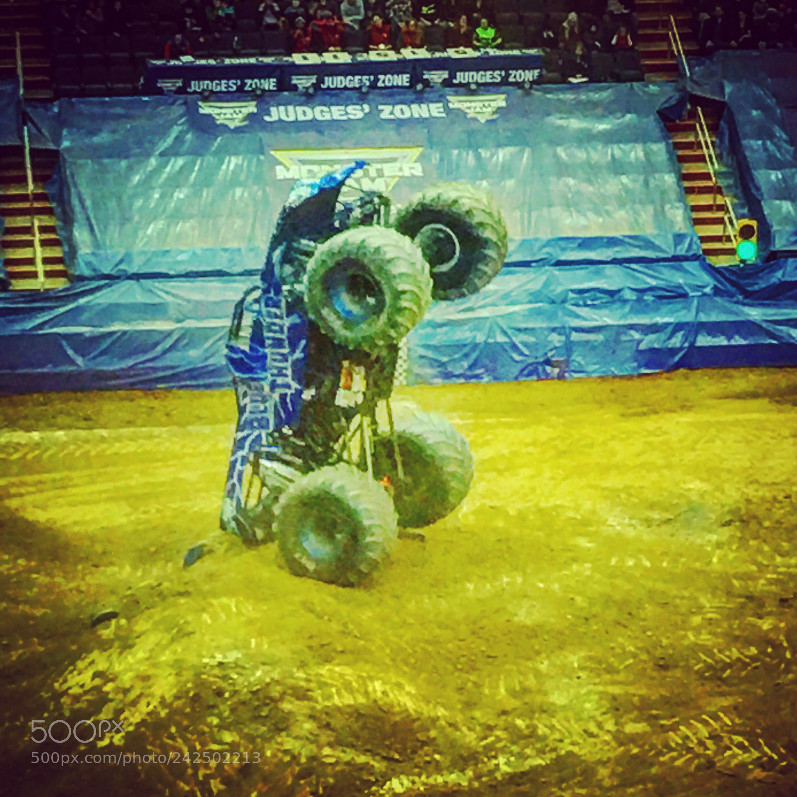 Apple iPhone 6s Plus sample photo. Monster truck.. photography