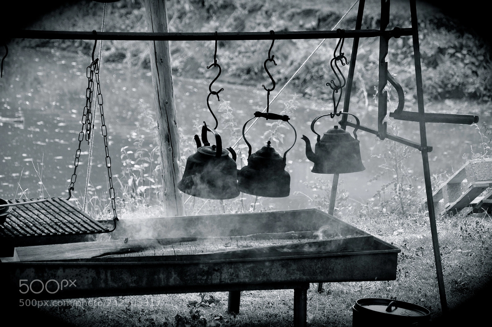 Nikon D90 sample photo. An old kitchen photography
