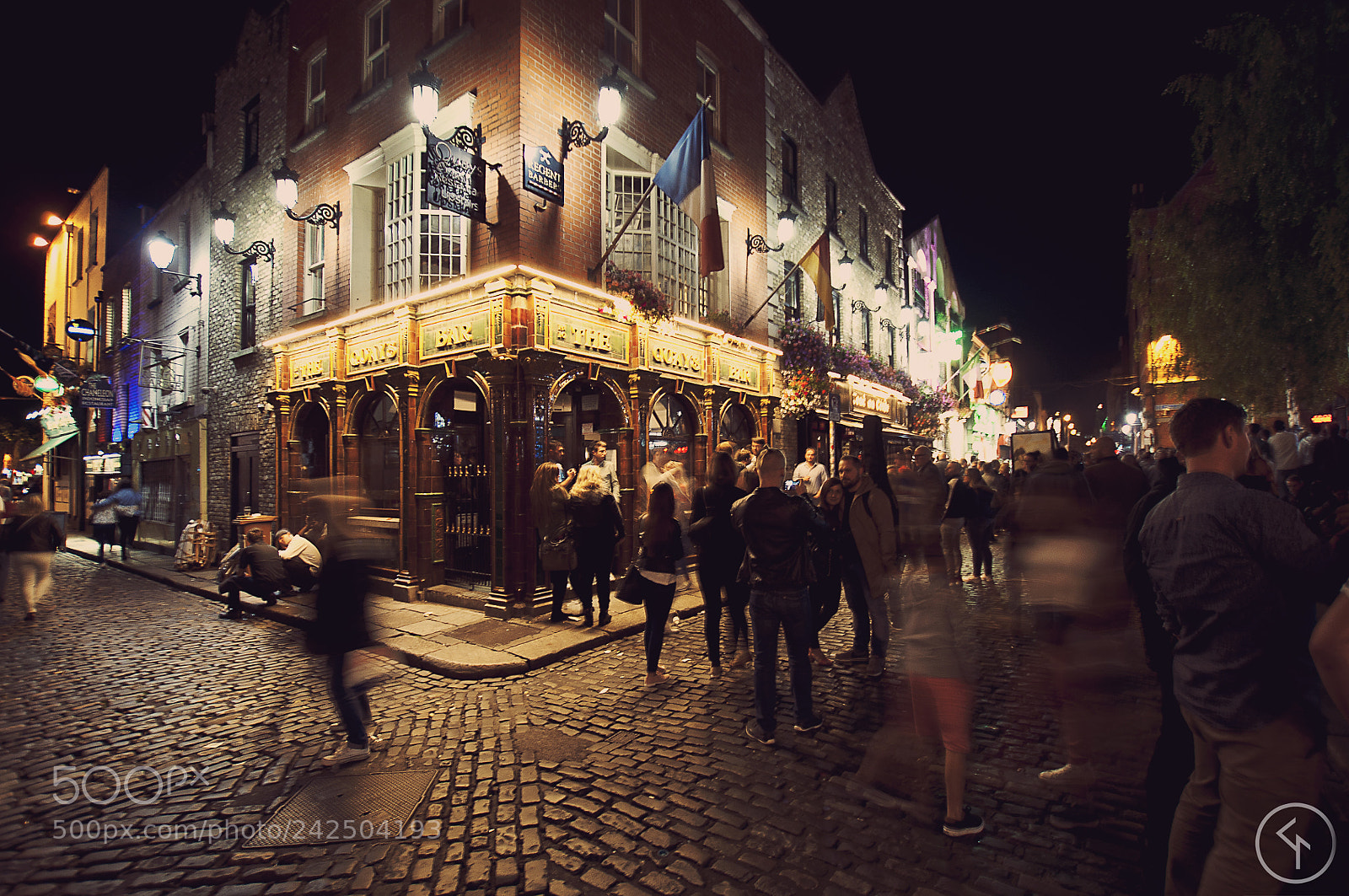 Nikon D90 sample photo. Temple bar photography