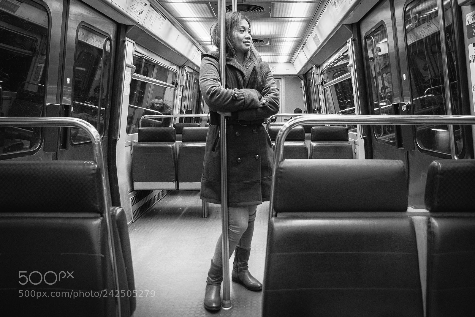 Panasonic Lumix DMC-G85 (Lumix DMC-G80) sample photo. Metro photography