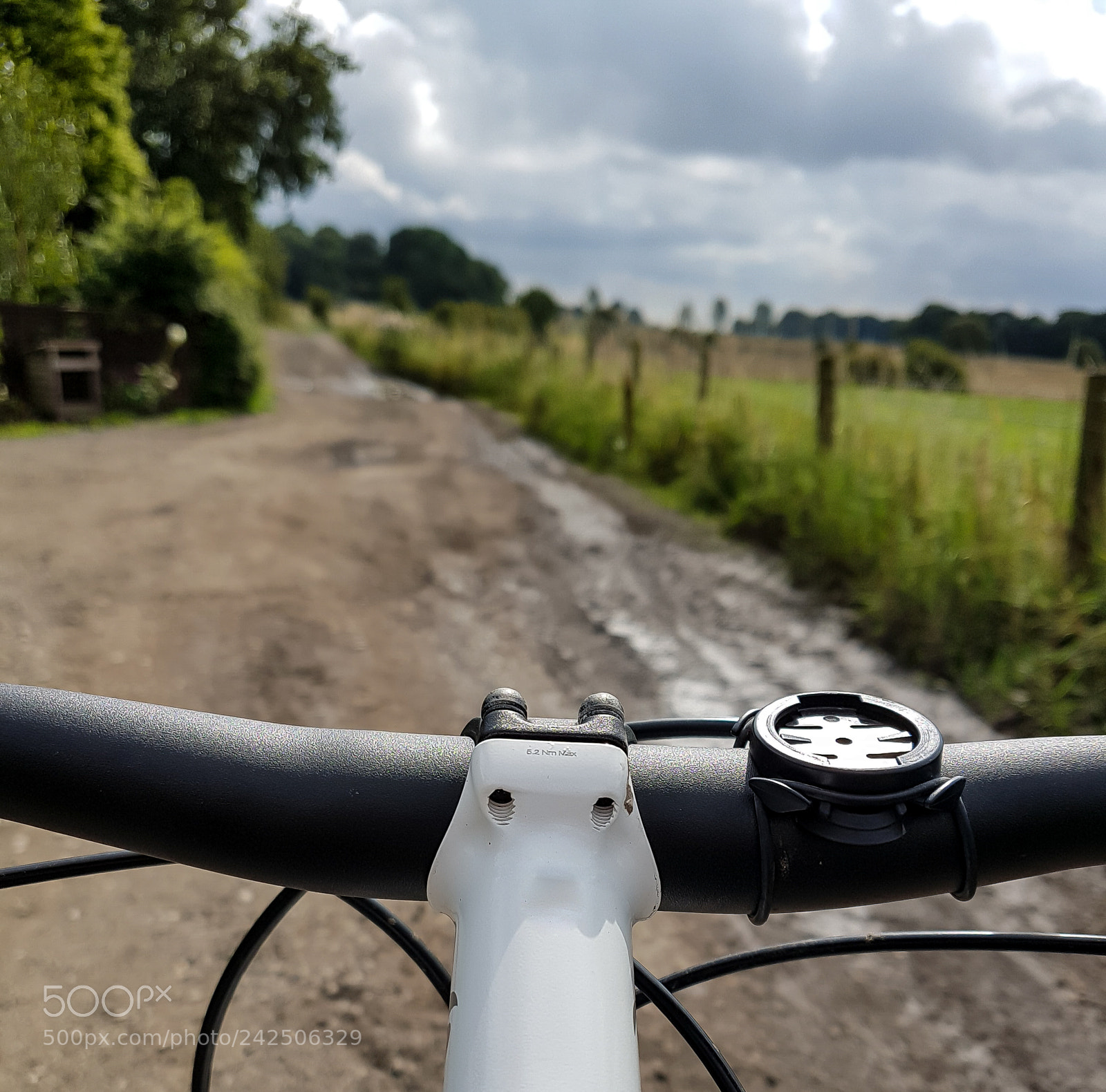 Samsung Galaxy S7 sample photo. Exploring the trails photography