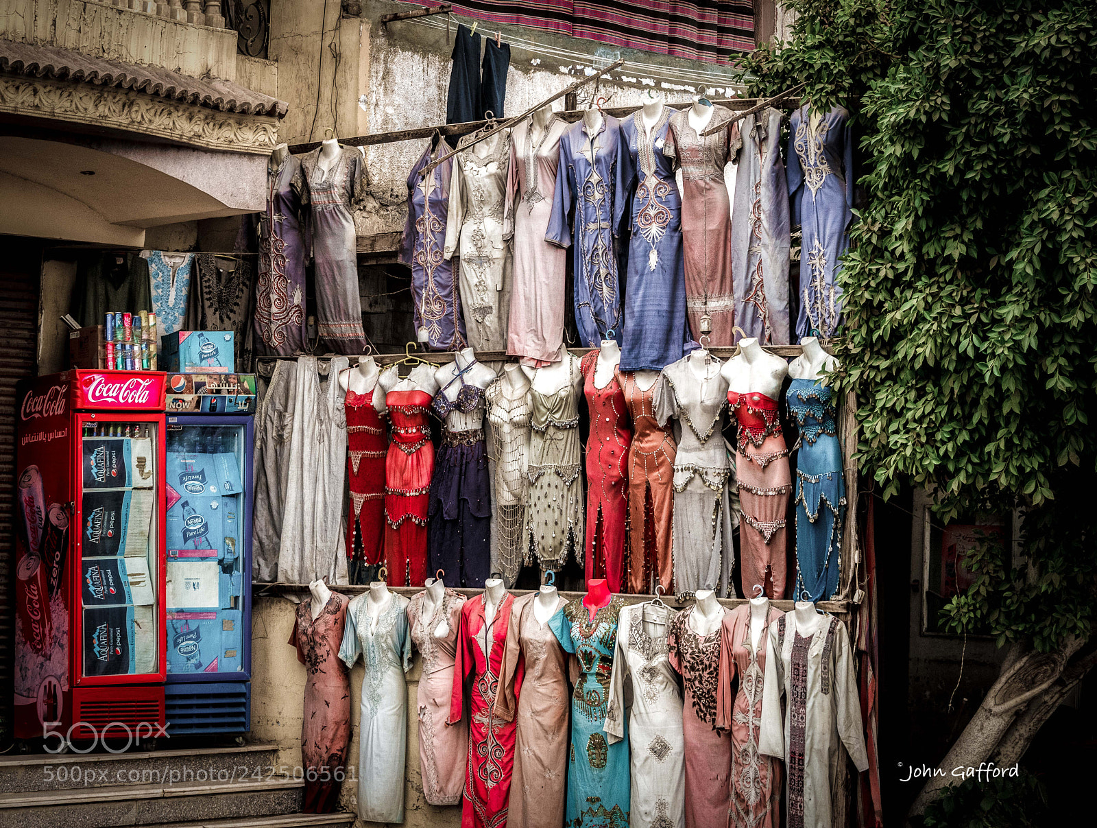 Nikon D800 sample photo. The dress shoppe photography