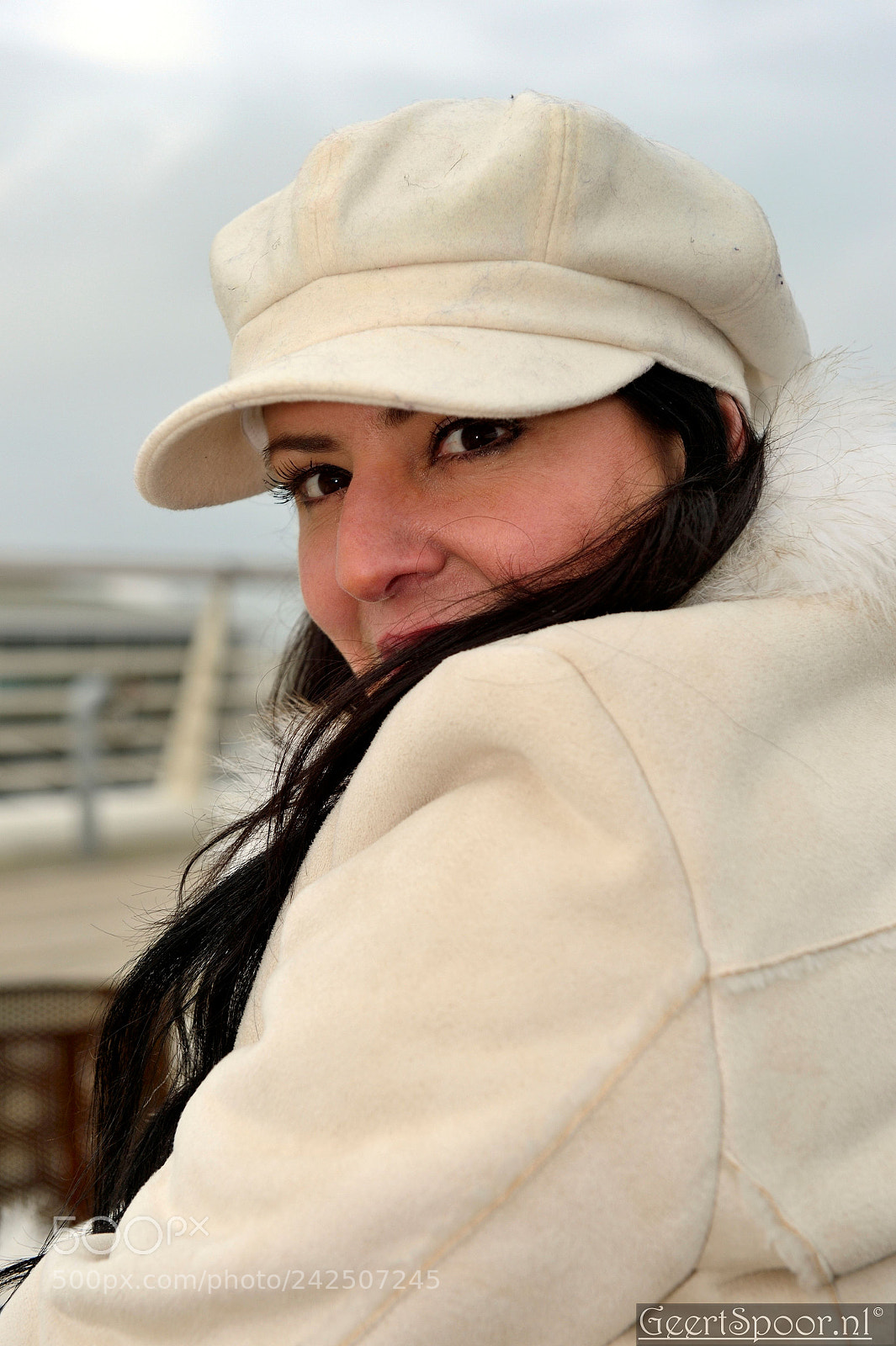 Nikon D4 sample photo. Cold day photography