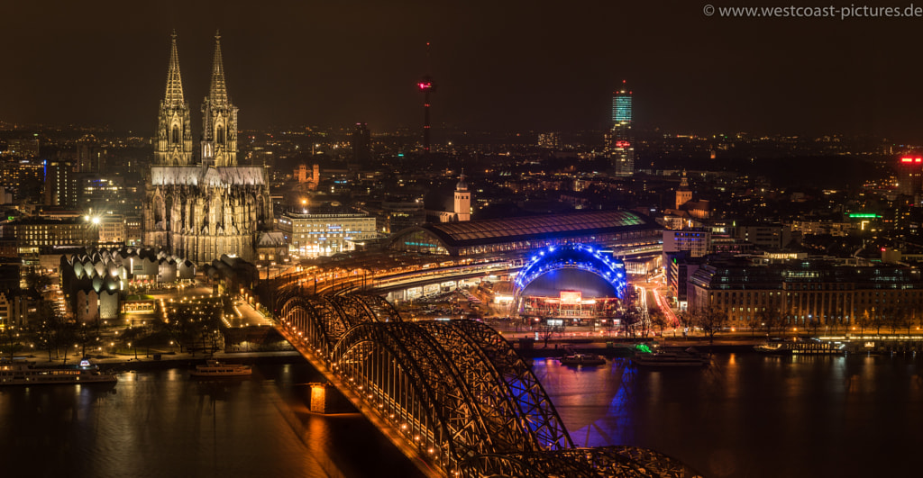der Dom in Köln von oben gegenüber by Ralf Schmidt on 500px.com