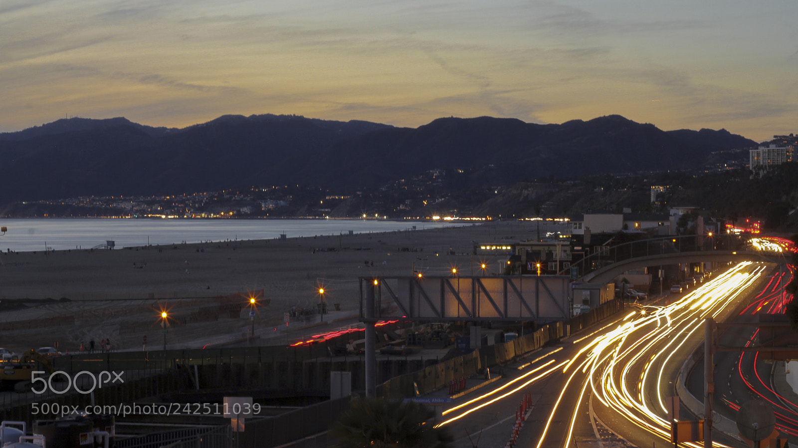 Canon EOS 60D sample photo. Traffic by the sea photography