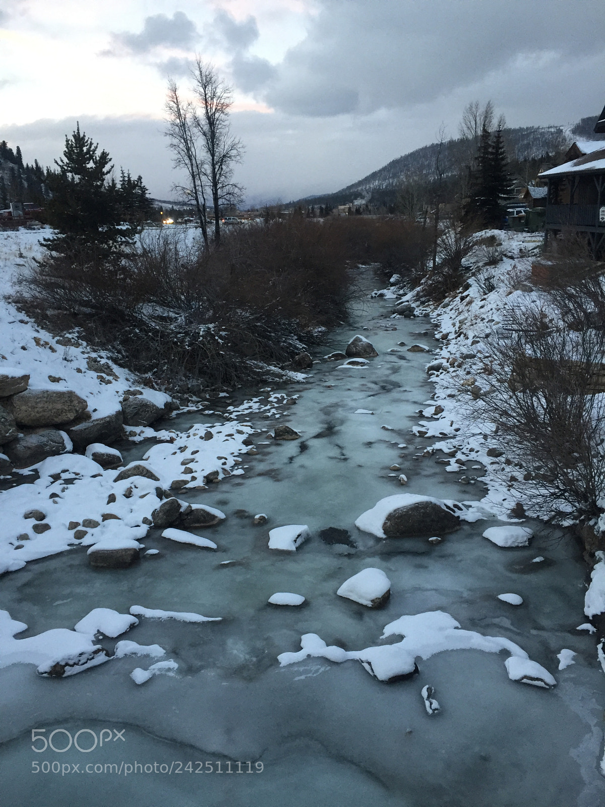 Apple iPhone 6 sample photo. Slightly frozen in breckenridge photography
