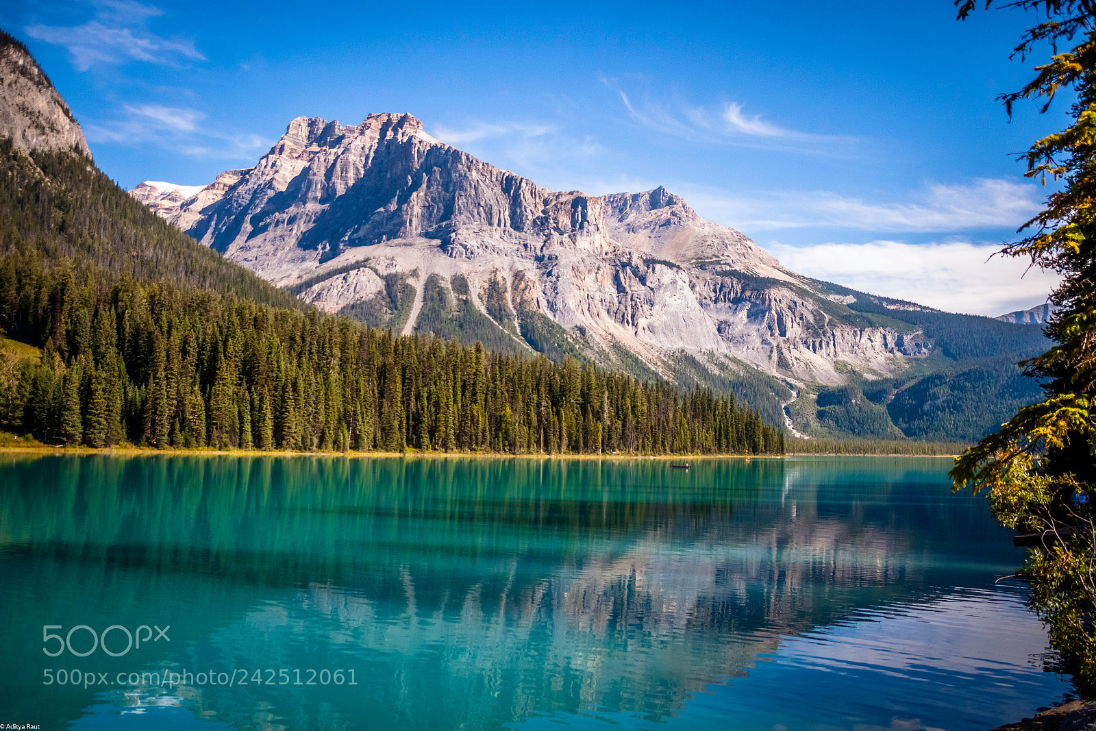 Canon EOS 500D (EOS Rebel T1i / EOS Kiss X3) sample photo. Pristine emerald lake photography