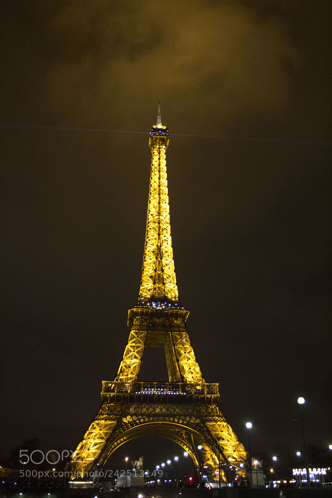 Canon EOS 1300D (EOS Rebel T6 / EOS Kiss X80) sample photo. Eiffel tower photography