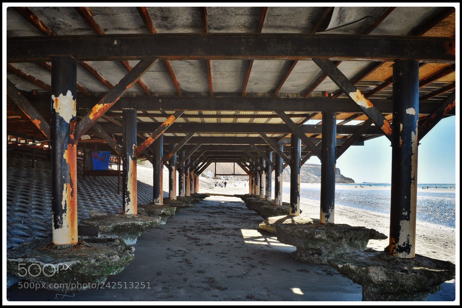 Nikon D5500 sample photo. Las mareas socavan bases photography