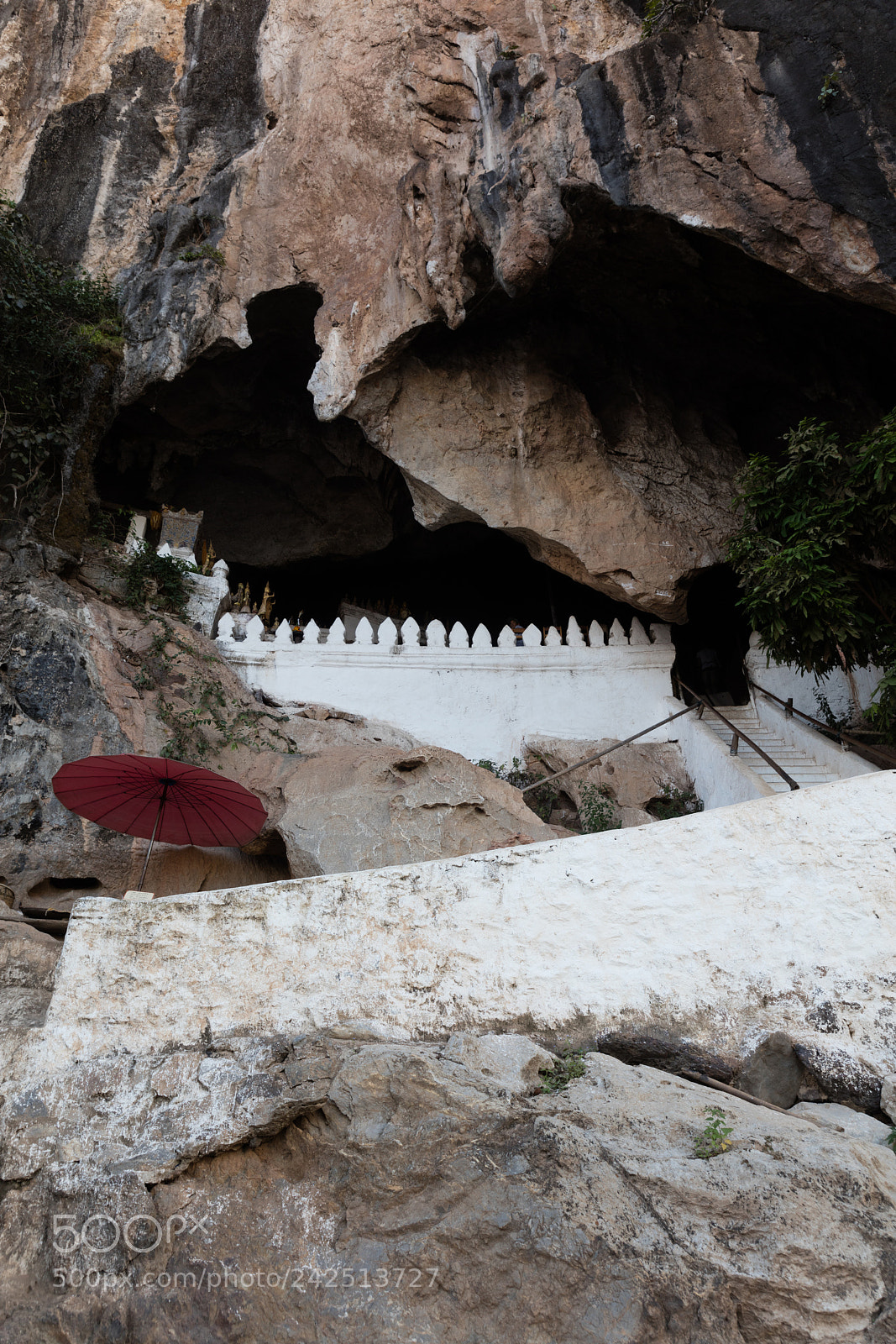 Canon EOS 5DS R sample photo. Pak ou caves photography