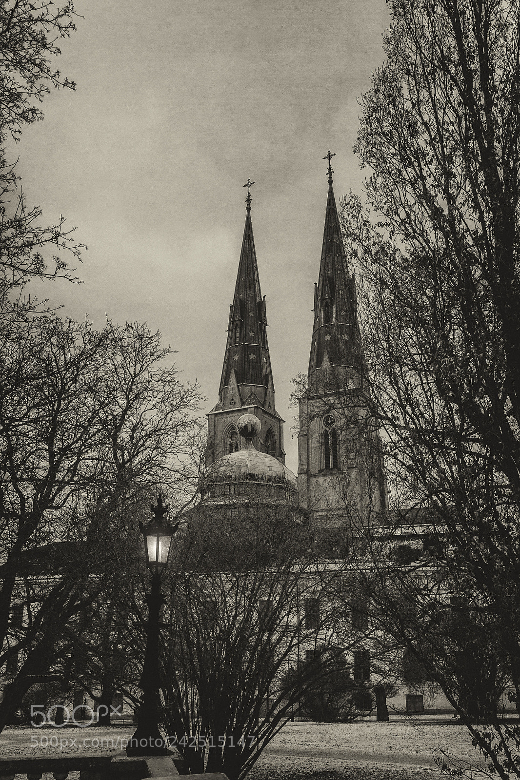 Canon EOS 1100D (EOS Rebel T3 / EOS Kiss X50) sample photo. Uppsala cathedral photography