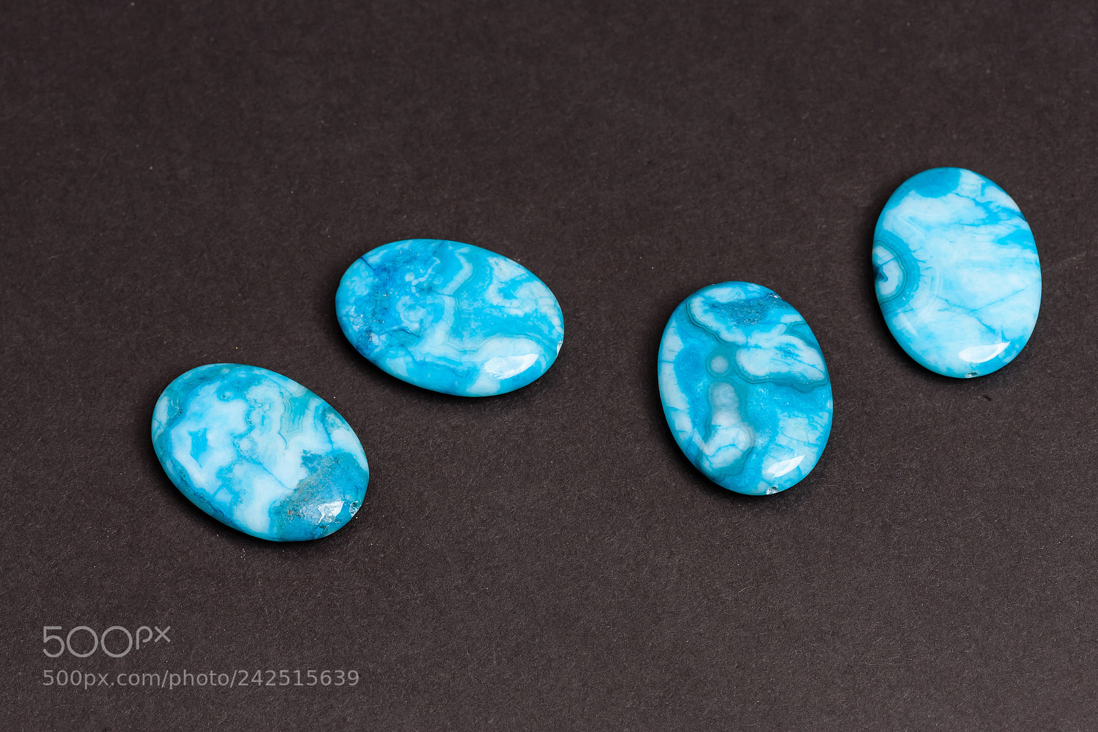 Canon EOS-1Ds Mark III sample photo. Four blue flat buttons photography