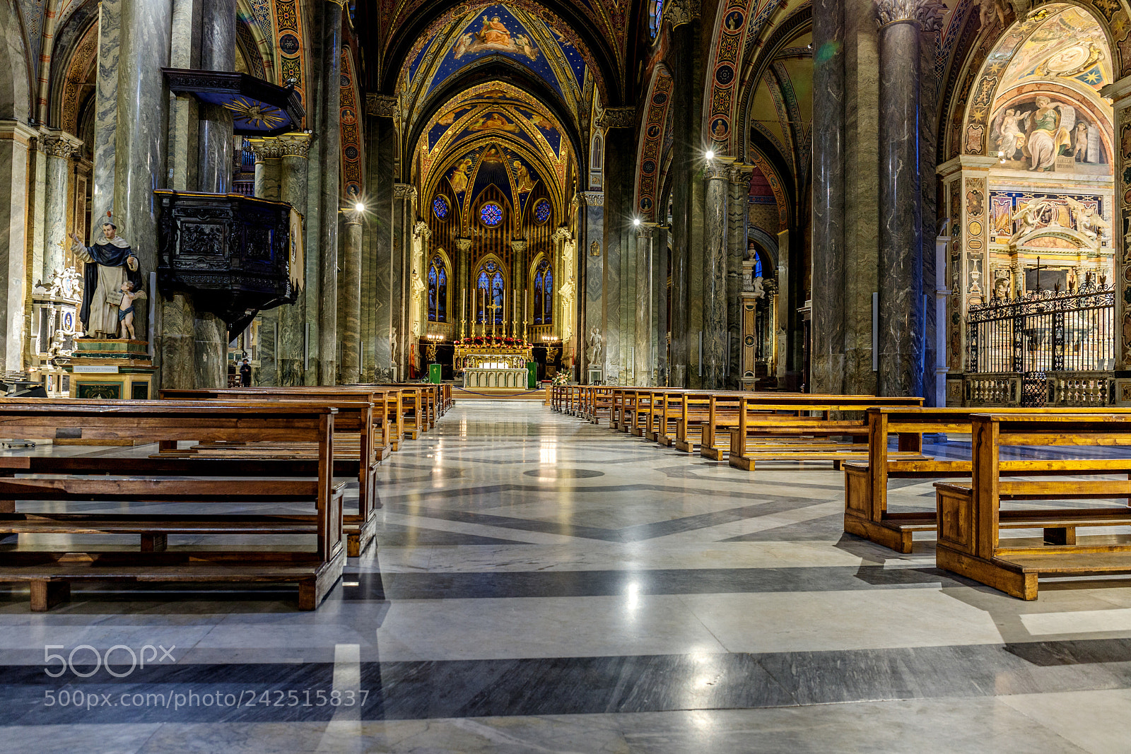 Canon EOS 6D Mark II sample photo. Basilica of santa maria photography