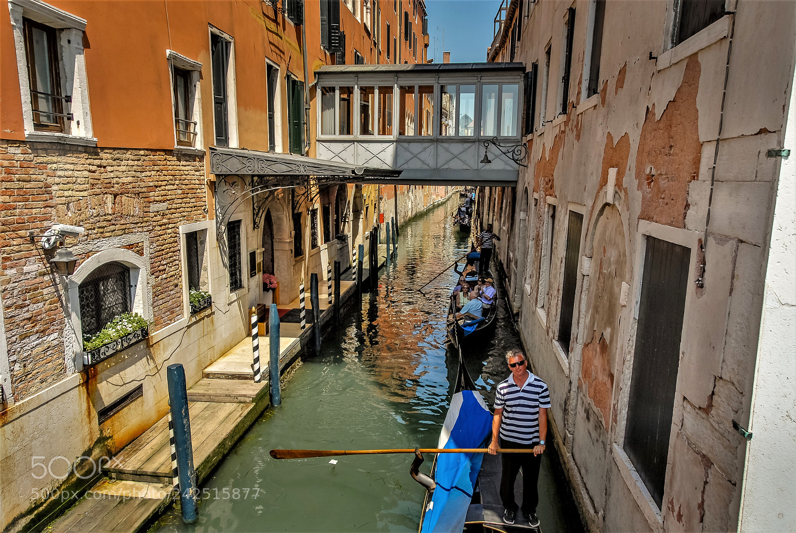Nikon D200 sample photo. Venice traffic! photography