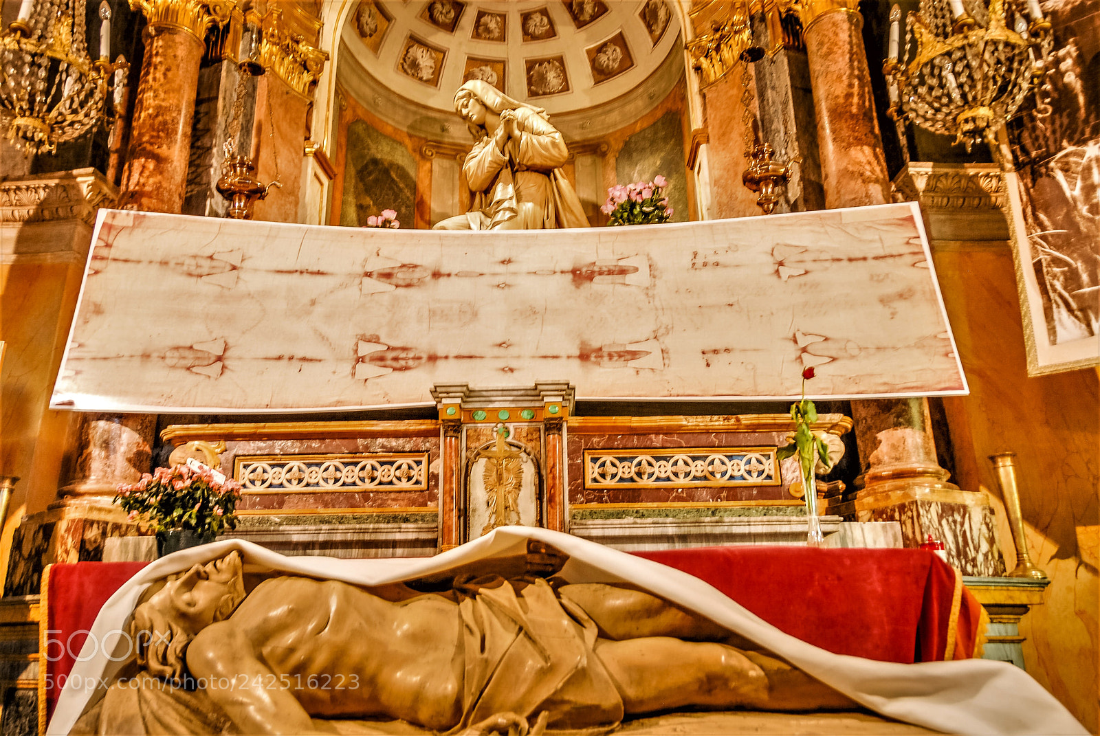 Nikon D200 sample photo. The shroud! photography