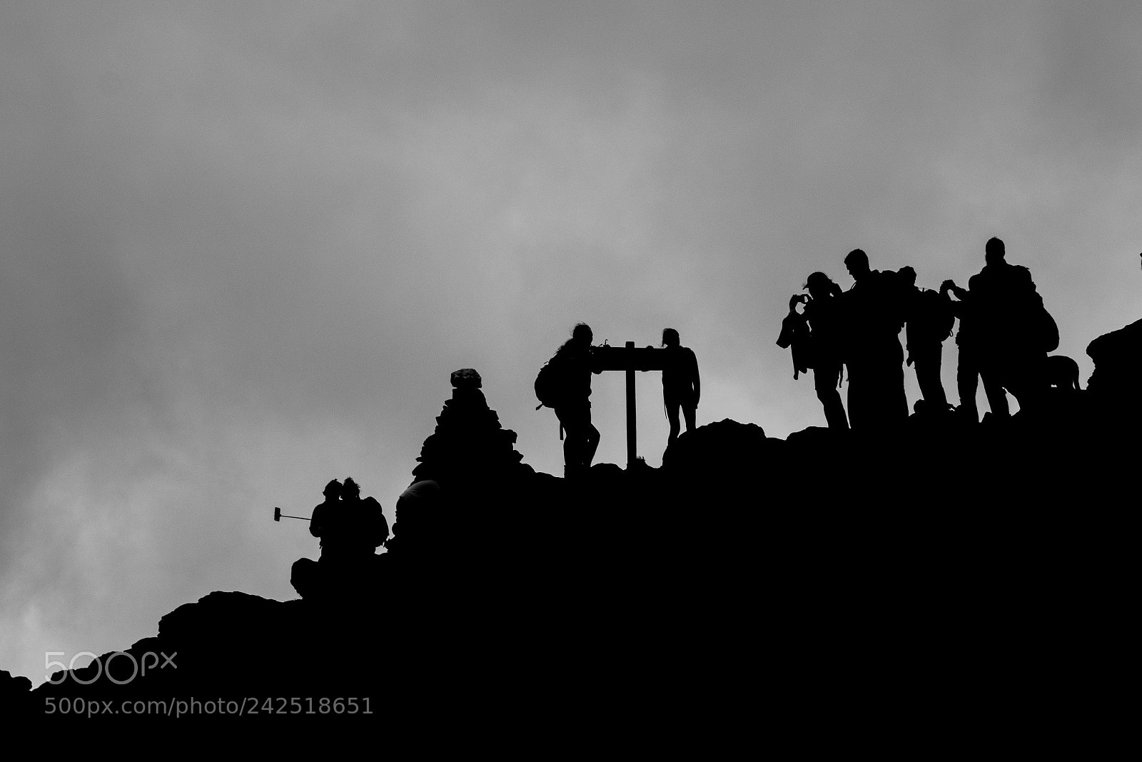 Canon EOS 750D (EOS Rebel T6i / EOS Kiss X8i) sample photo. Mt. washington summit silhouette photography