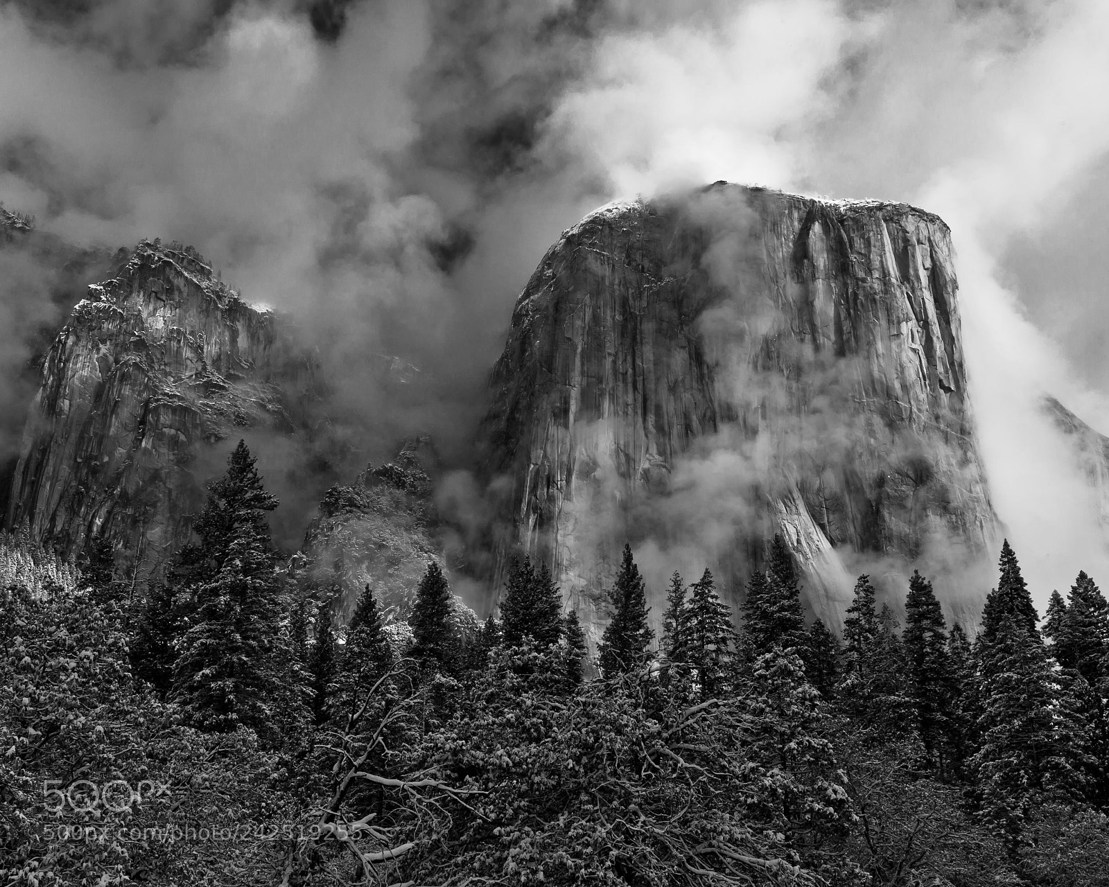 Canon EOS 5D sample photo. El capitan in the photography
