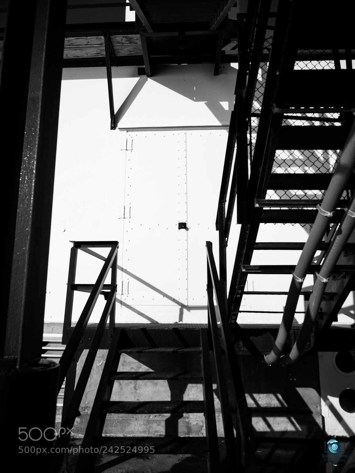 Olympus OM-D E-M5 II sample photo. Stairway to photography