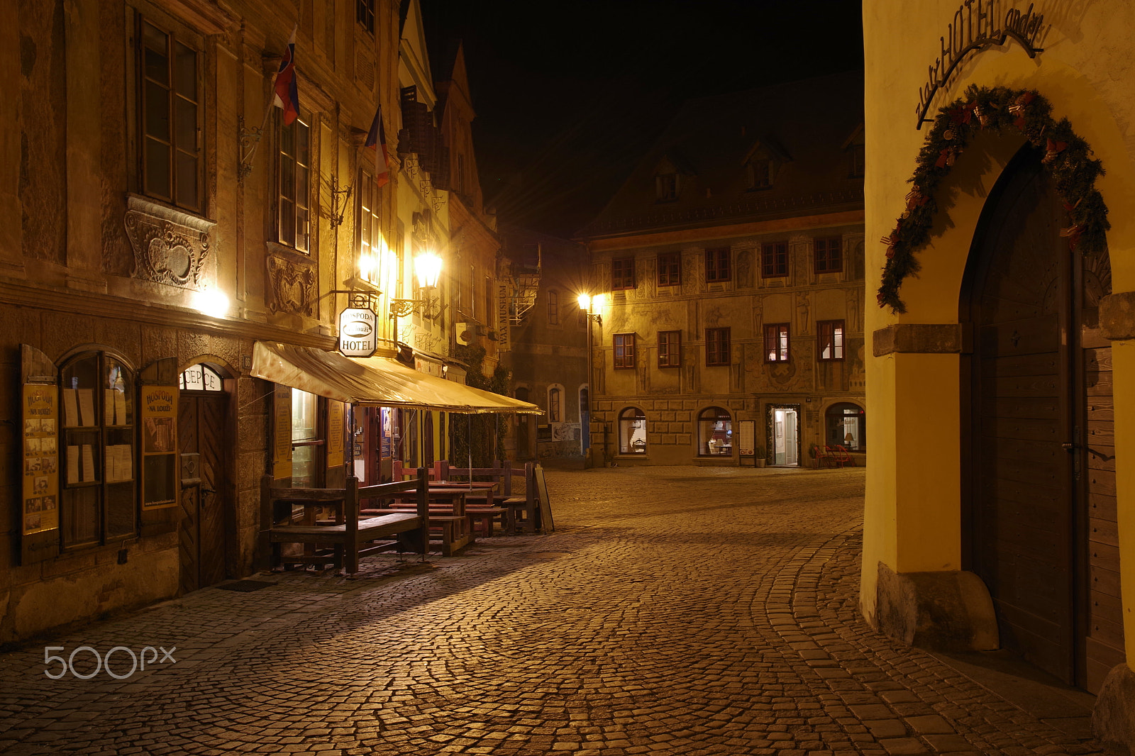 Sigma 17-70mm F2.8-4 DC Macro HSM | C sample photo. Magical cesky krumlov photography