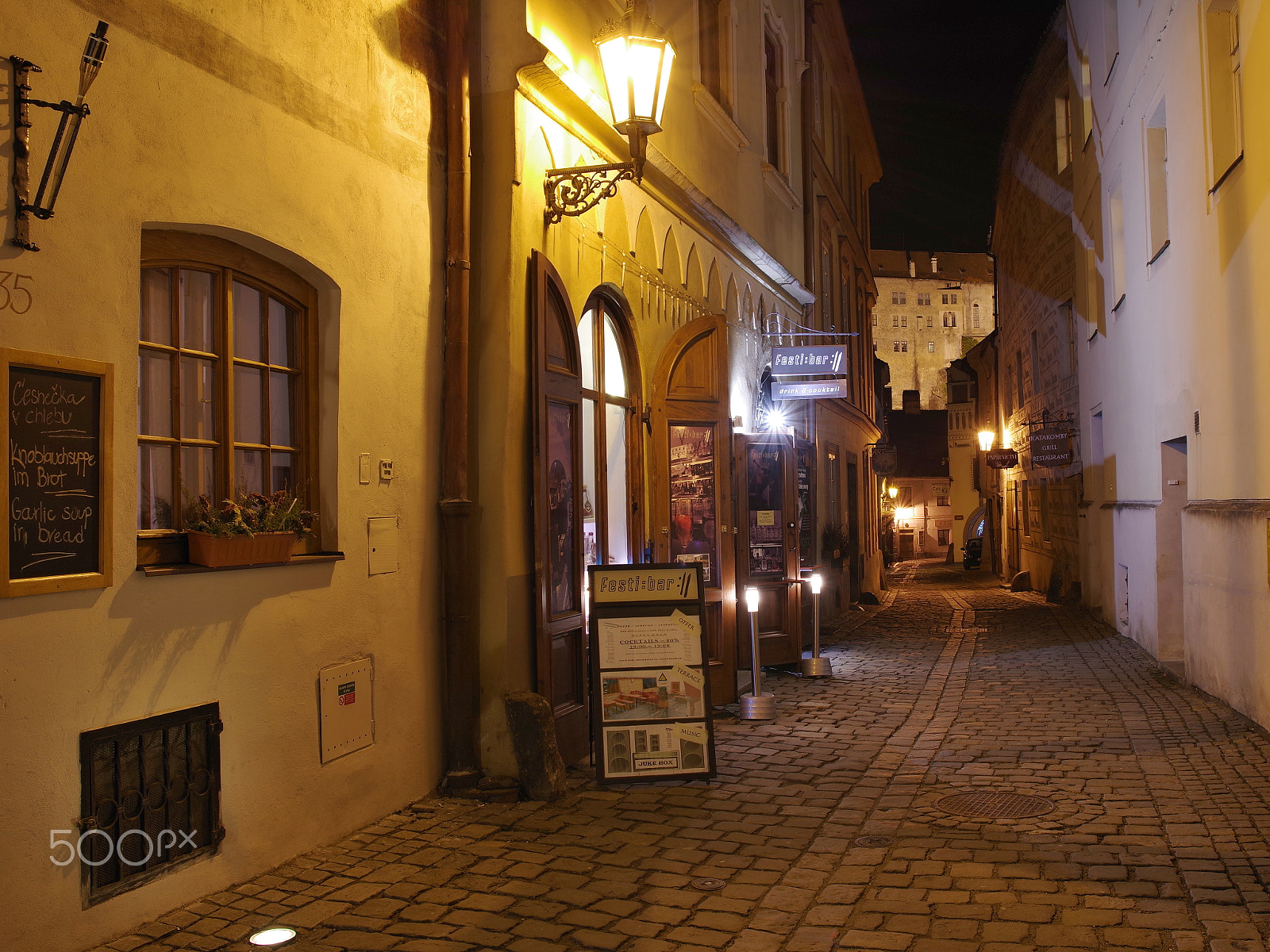 Sigma 17-70mm F2.8-4 DC Macro HSM | C sample photo. Magical cesky krumlov photography