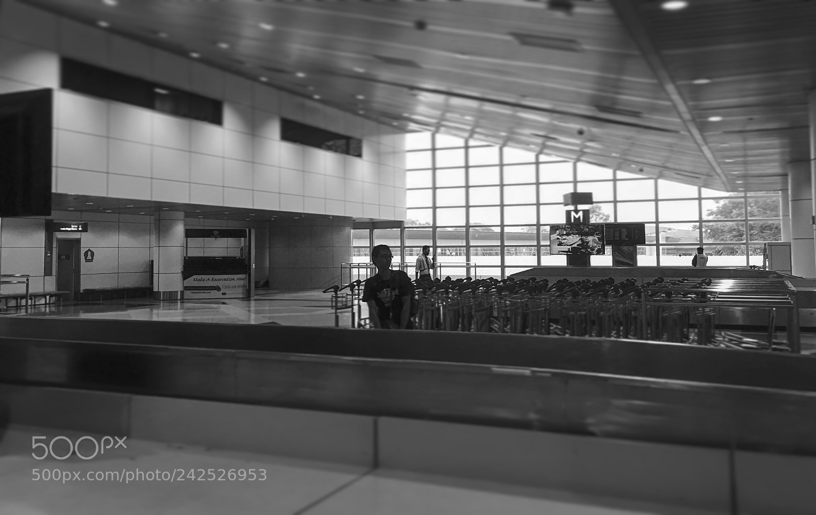 Apple iPhone 6s sample photo. Baggage claim... photography