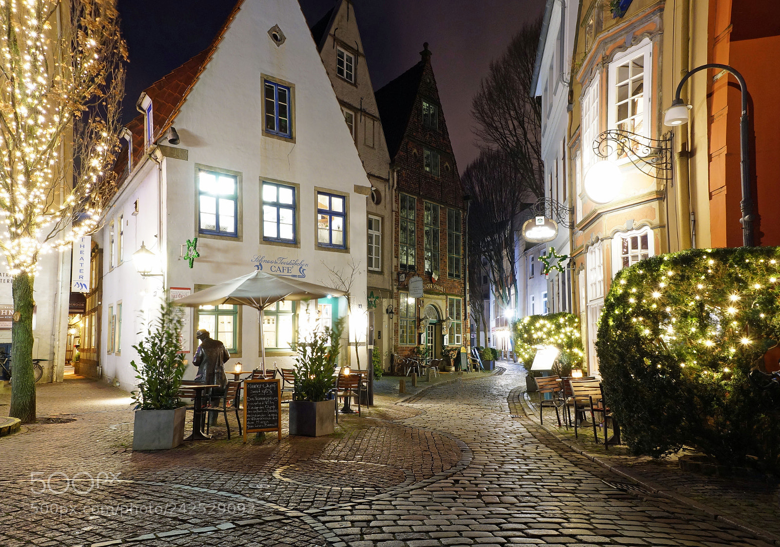 Sony SLT-A58 sample photo. Schnoor in der nacht photography