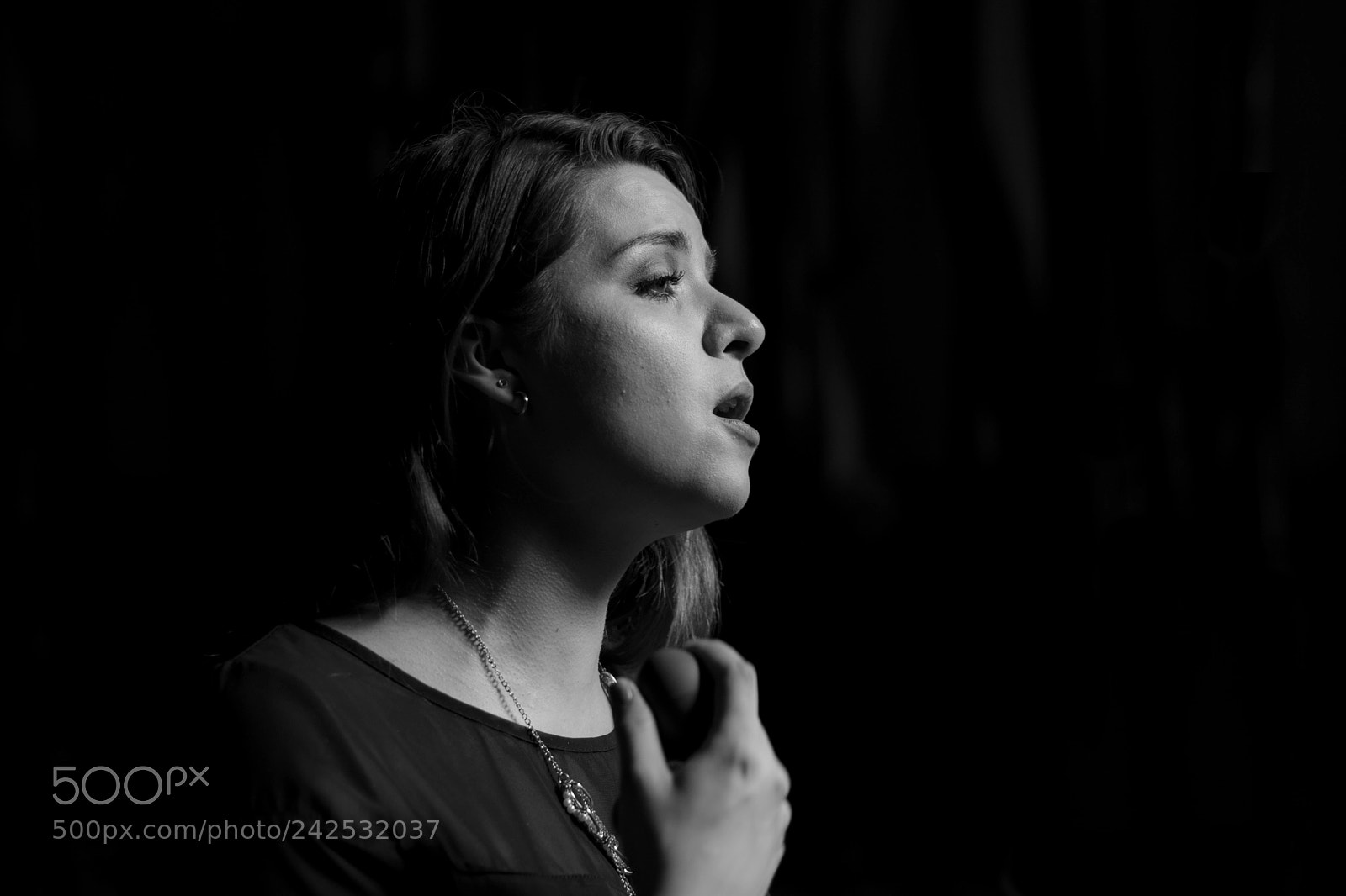 Nikon D7100 sample photo. Singing photography