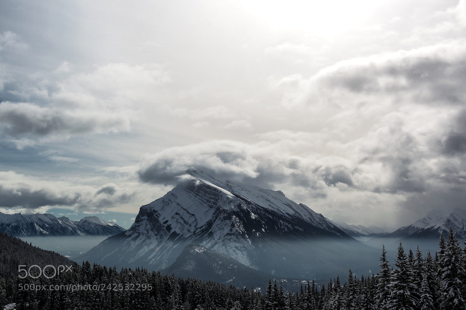 Nikon D3200 sample photo. Magnificent mount rundle photography