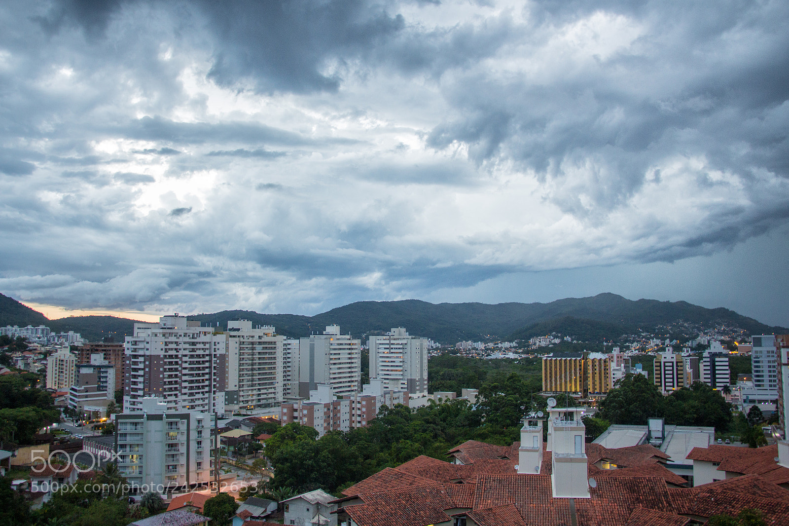Canon EOS 700D (EOS Rebel T5i / EOS Kiss X7i) sample photo. Cloudy sky photography