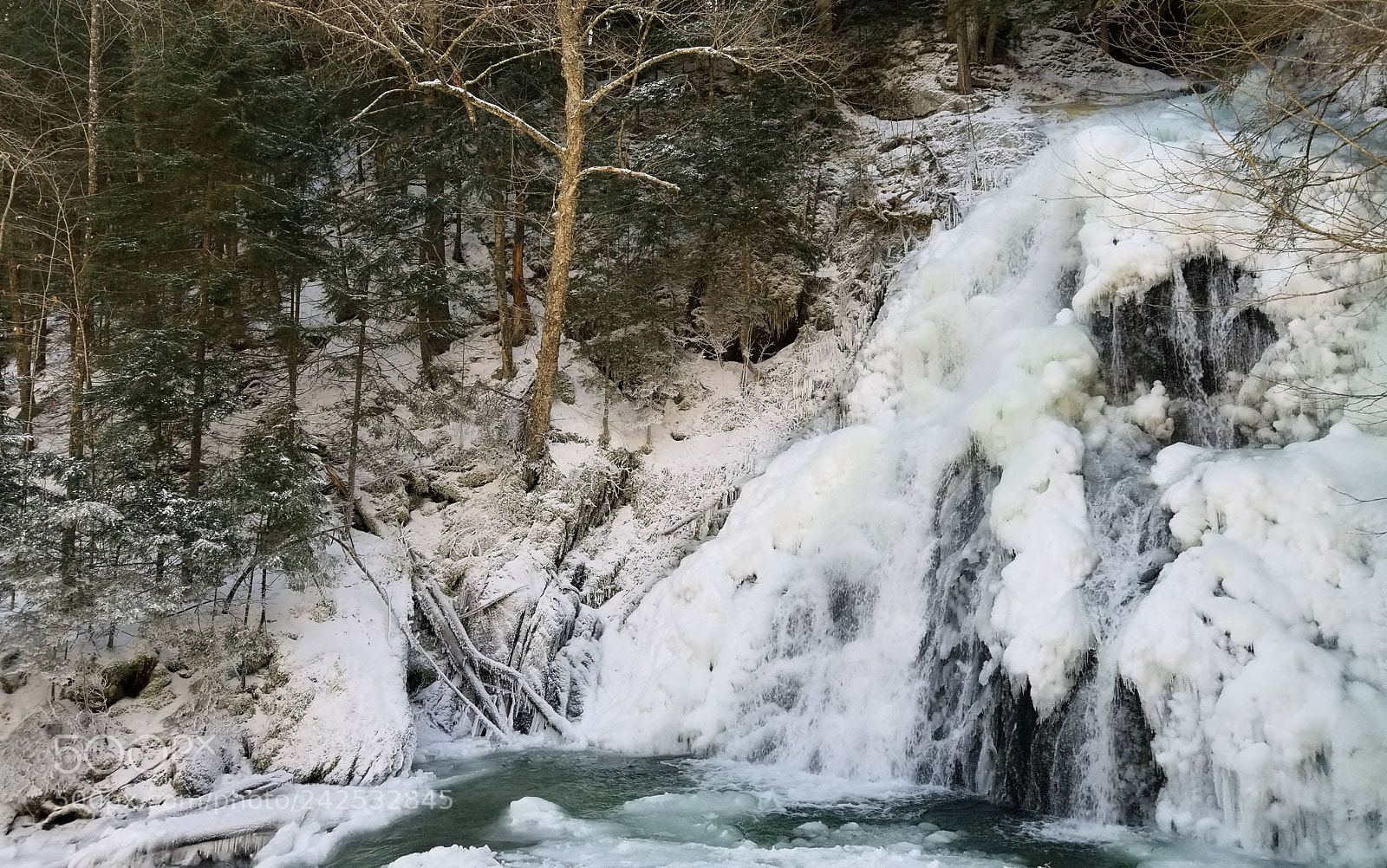 Samsung Galaxy S8 sample photo. Icy falls vermont photography