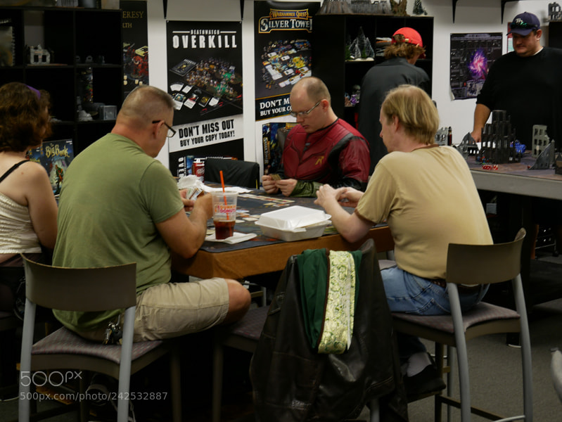 Panasonic Lumix DMC-G85 (Lumix DMC-G80) sample photo. Serenity halloween party () photography