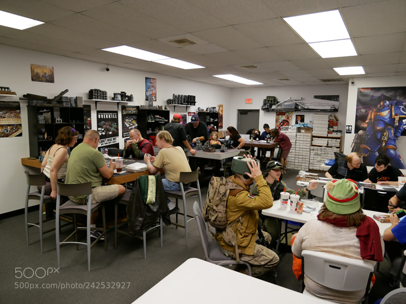 Panasonic Lumix DMC-G85 (Lumix DMC-G80) sample photo. Serenity halloween party () photography
