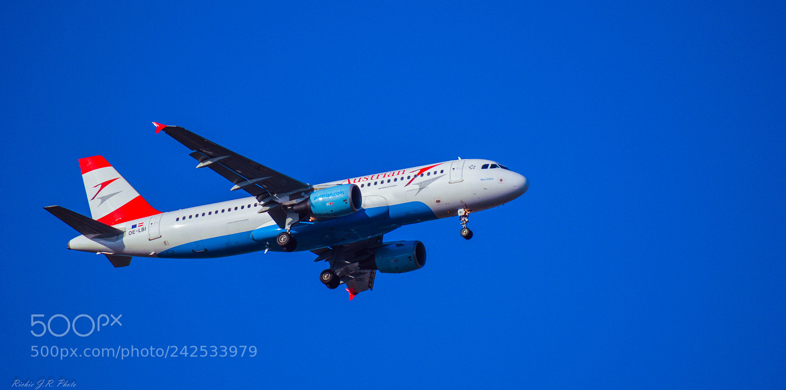 Nikon D3200 sample photo. Austrian airlines photography