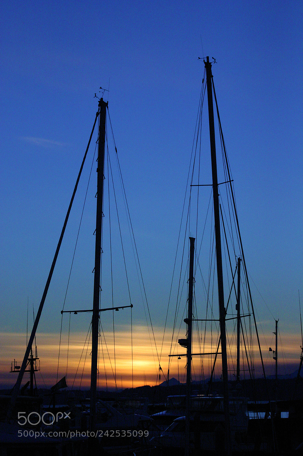 Canon EOS 300D (EOS Digital Rebel / EOS Kiss Digital) sample photo. Sunset at the docks photography