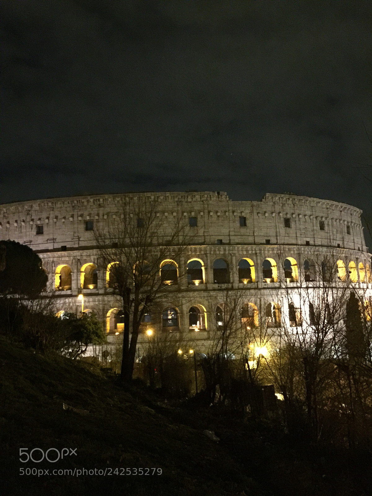 Apple iPhone 6 Plus sample photo. Colosseo by night photography