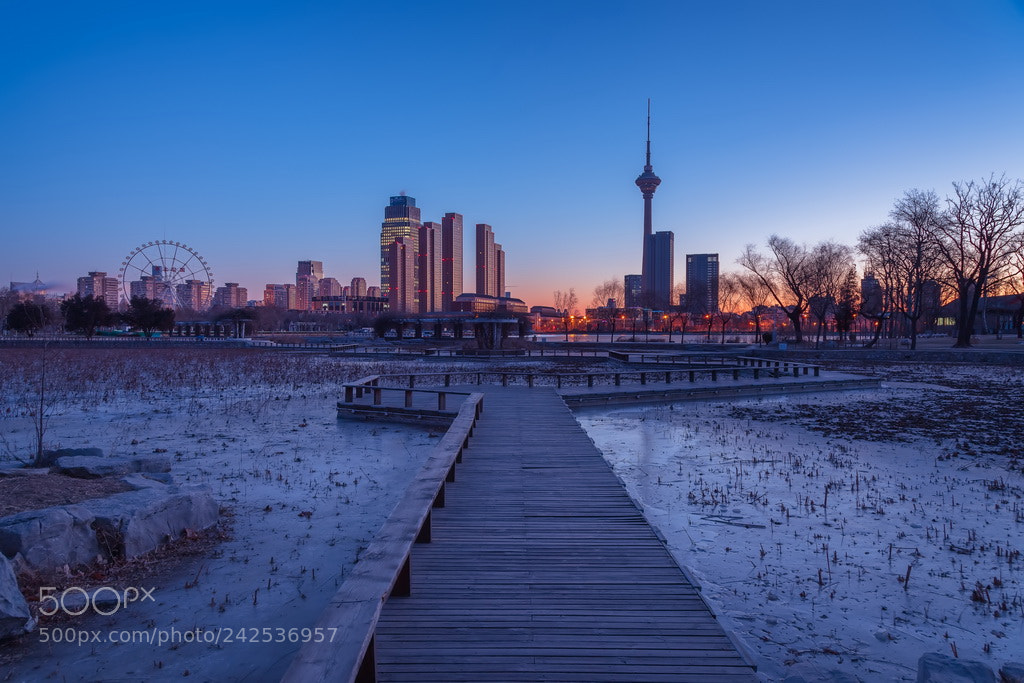 Canon EOS 6D Mark II sample photo. City morning photography
