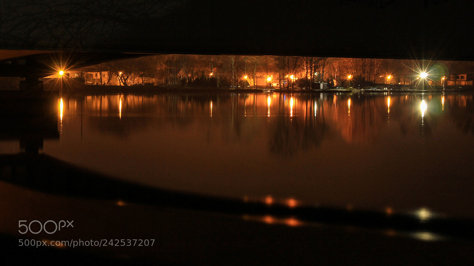 Canon EOS 1200D (EOS Rebel T5 / EOS Kiss X70 / EOS Hi) sample photo. Under the bridge photography
