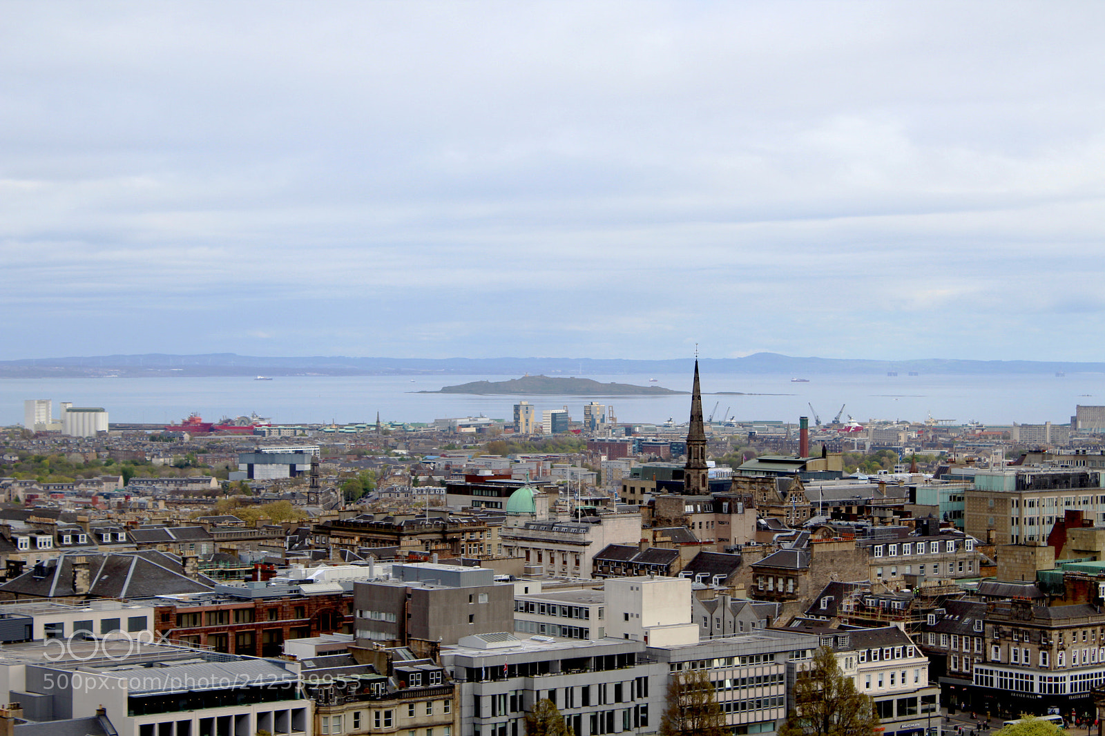 Canon EOS 1300D (EOS Rebel T6 / EOS Kiss X80) sample photo. Edinburgh sky line photography