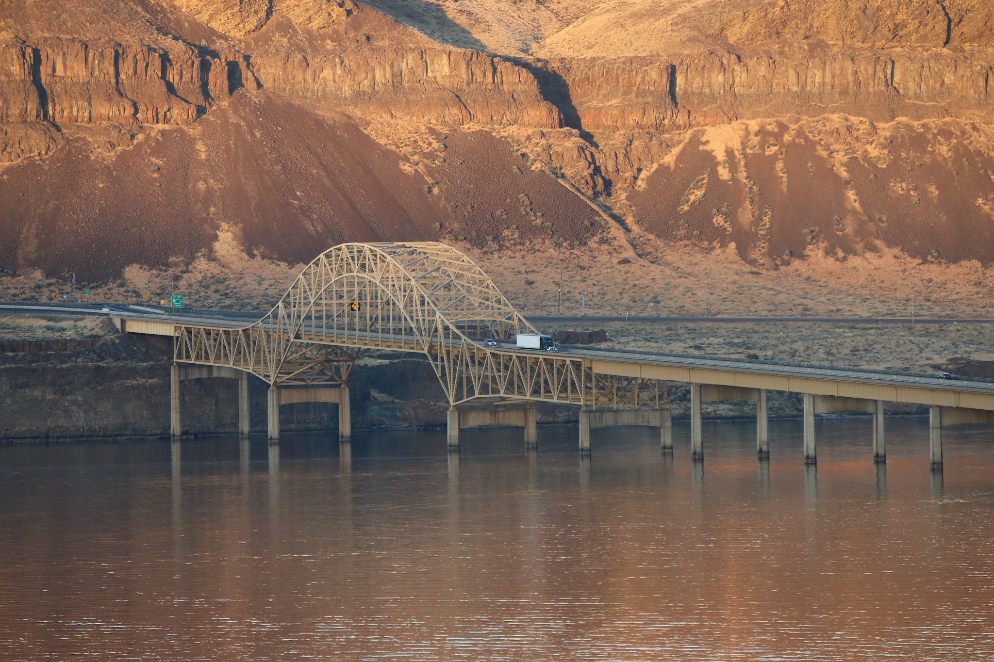 Canon EF-S 55-250mm F4-5.6 IS II sample photo. Bridge at sunset photography