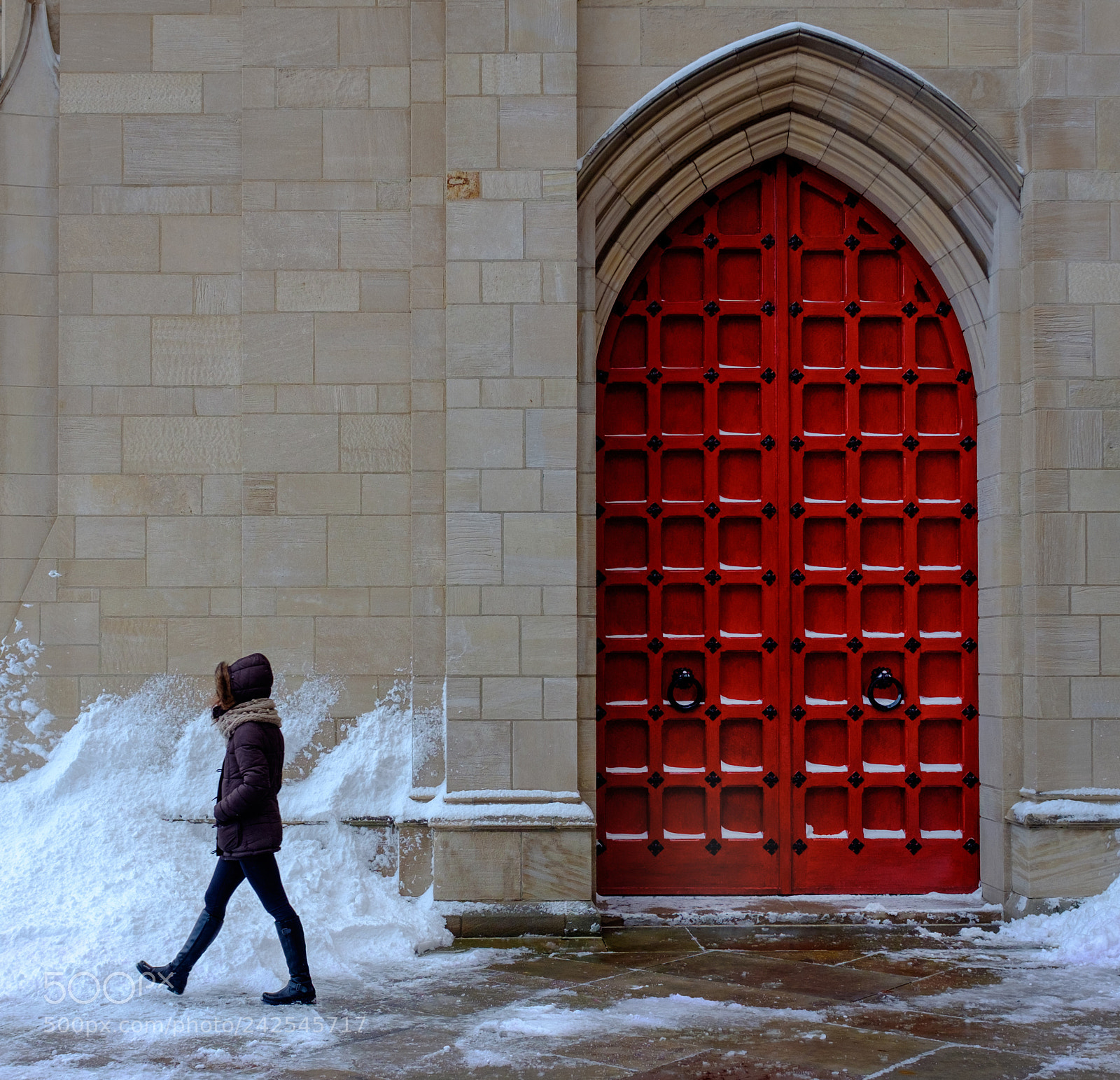Fujifilm X100T sample photo. Red door photography