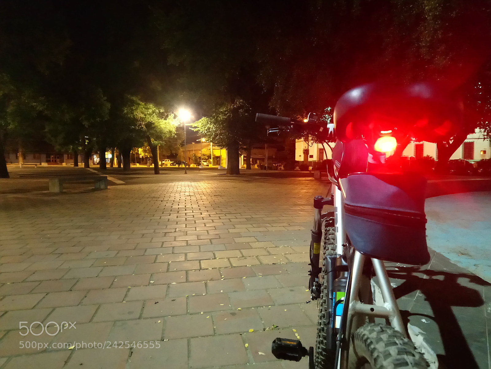 Sony Xperia XA1 Ultra sample photo. Alameda de linares. photography