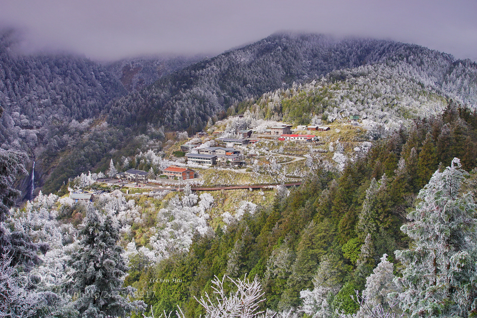 Sony a7 II sample photo. Snow on taiping mountain photography