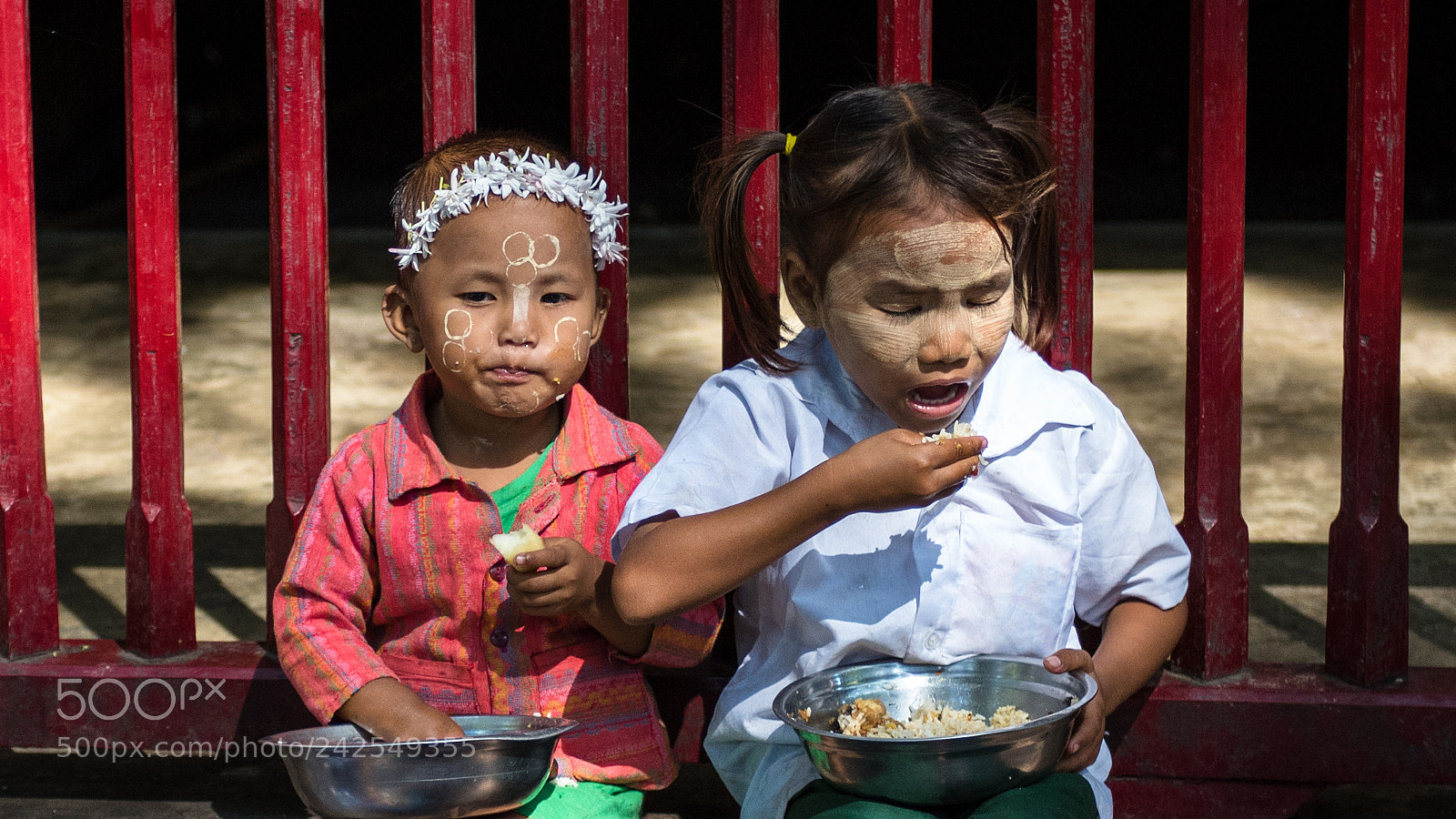Nikon D810 sample photo. Lunch time photography