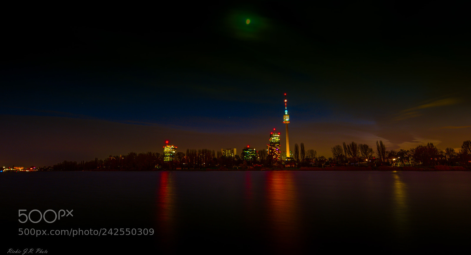 Nikon D7100 sample photo. Danube colors photography