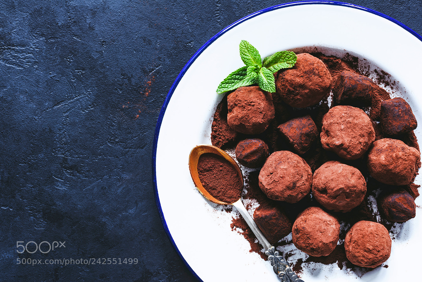 Nikon D810 sample photo. Dark chocolate truffles on photography