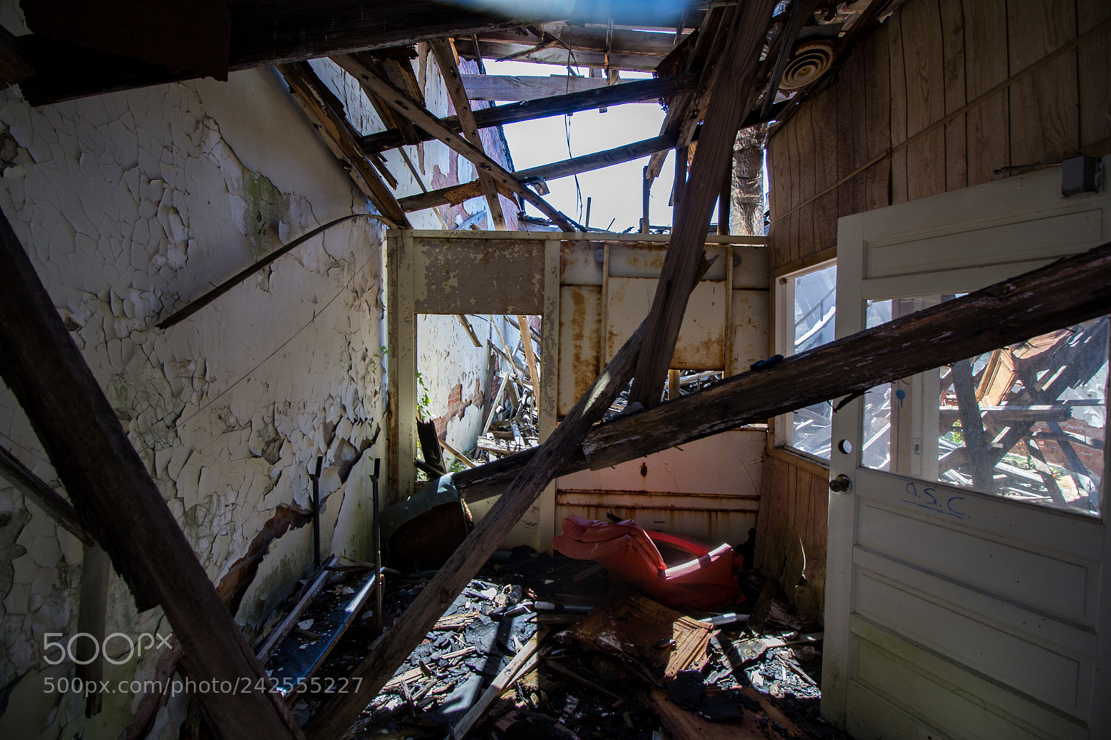 Canon EOS 60D sample photo. Decay photography