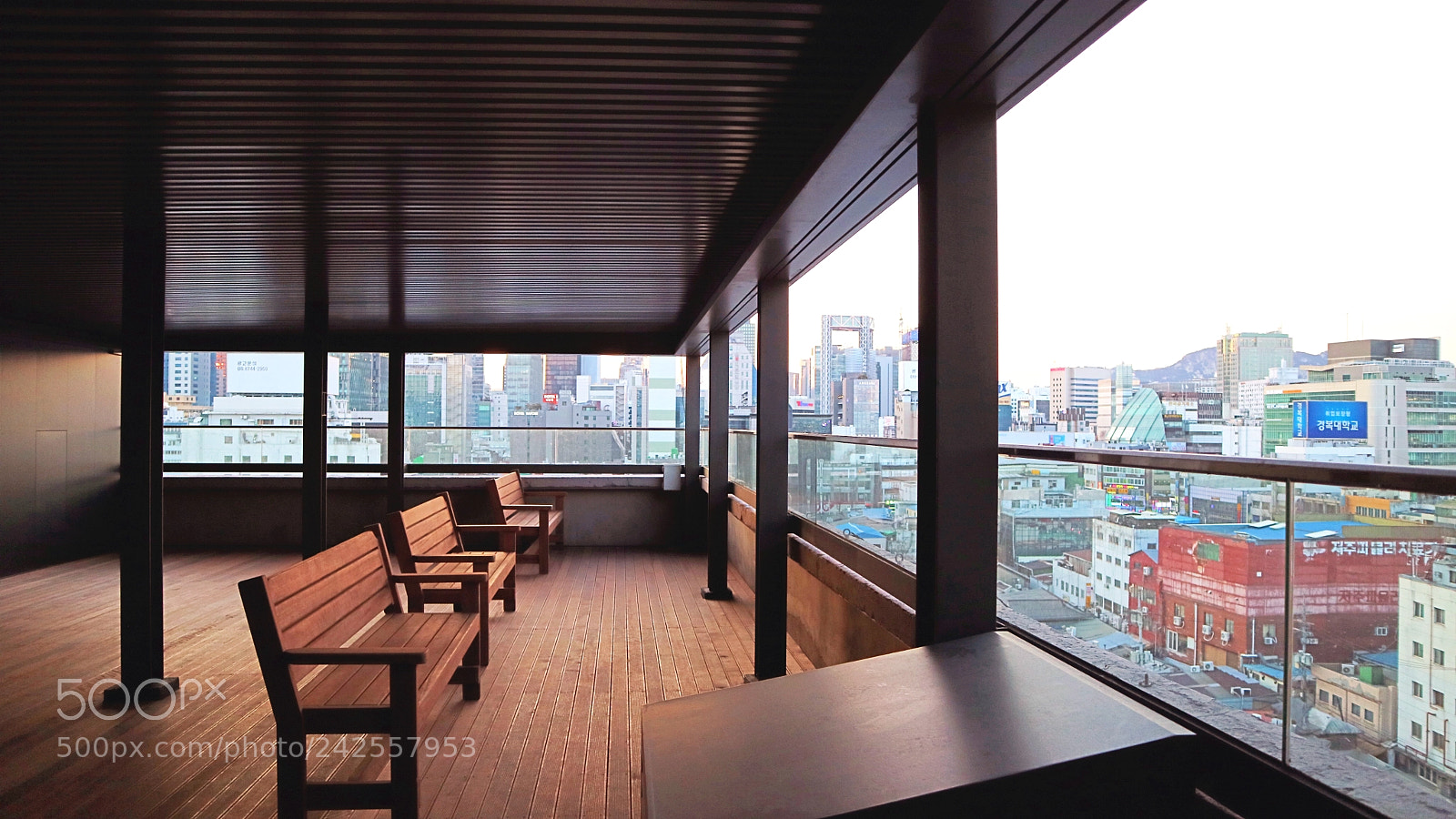 Canon EOS M3 sample photo. Naroow downtown photography