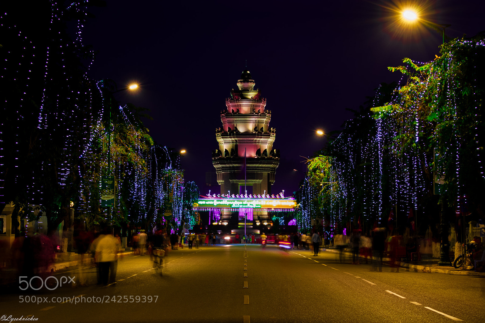 Nikon D3400 sample photo. " វិមានឯករាជ្យ " photography