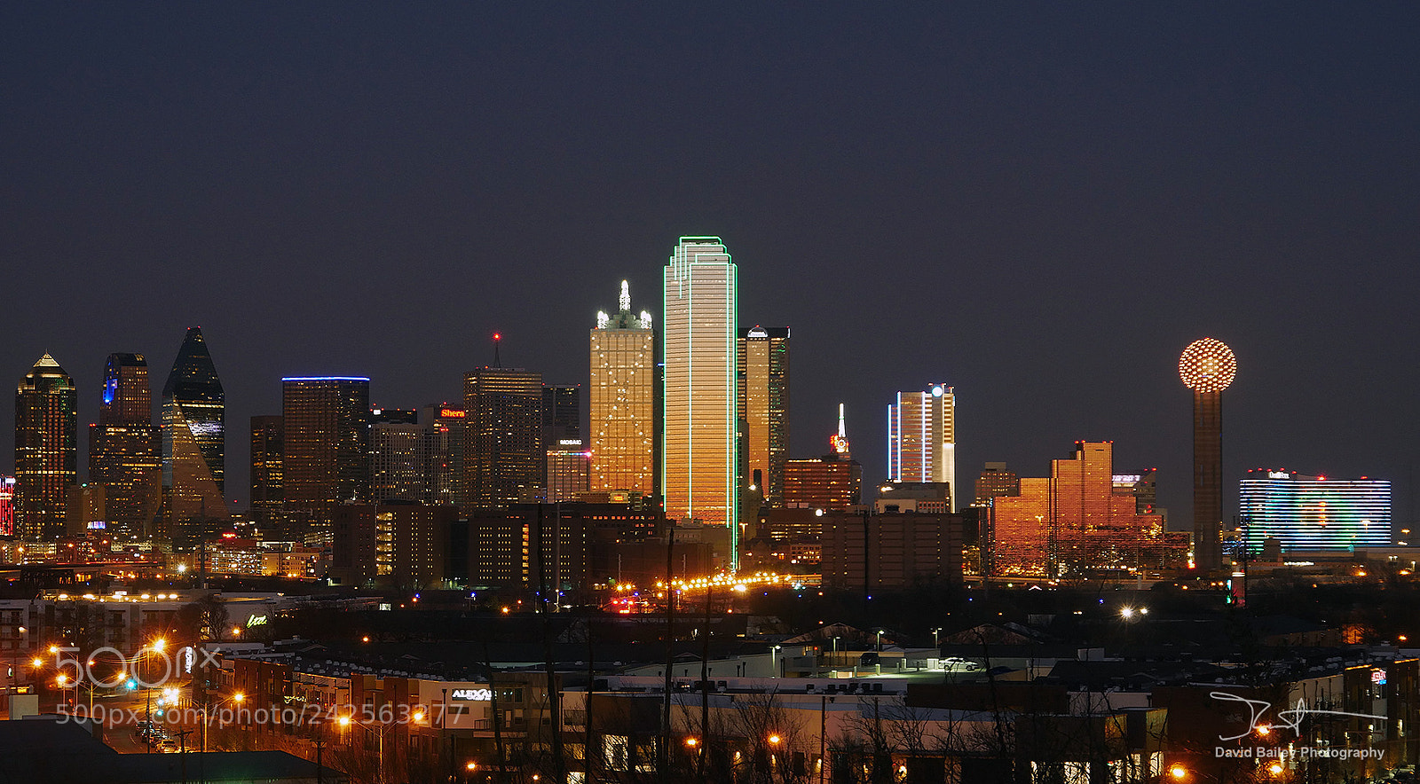Panasonic Lumix DMC-G7 sample photo. Dallas skyline at night photography