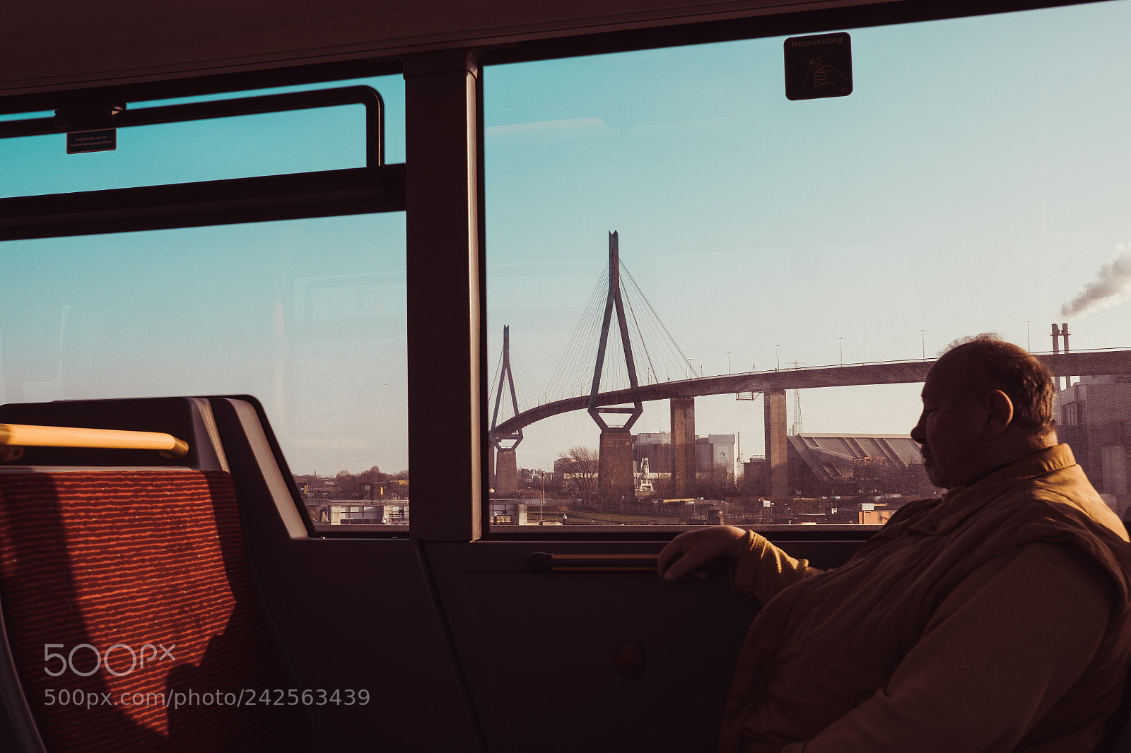Fujifilm X-T1 sample photo. Busfahrt photography